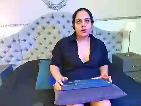 Snapshot of MariaBelenX chatting on 07/15/26, 12:12 MariaBelenX online show from 07/15/26, 12:12
