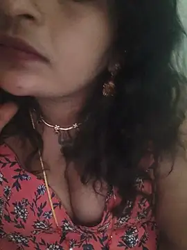 Snapshot of mass_madhu_with_BF chatting on 07/10/26, 08:09 mass madhu with BF online show from 07/10/26, 08:09