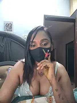 Dhaarani-cam online show from 07/13/26, 03:50