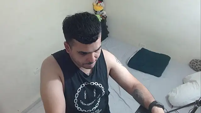 LatinBearX online show from 07/08/26, 11:27
