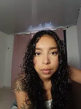 Snapshot of Molly00_ chatting on 07/09/26, 10:20 Molly00 online show from 07/09/26, 10:20
