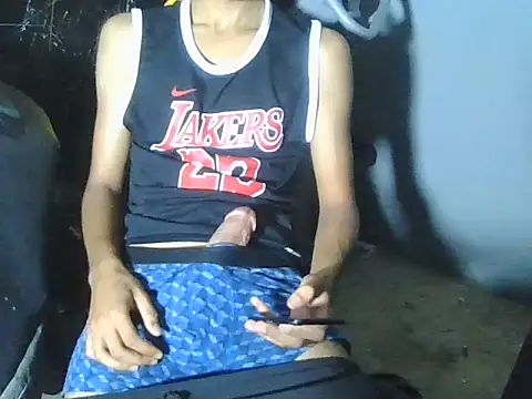 Snapshot of Bimo-i6 chatting on 07/12/26, 12:44 Bimo-i6 online show from 07/12/26, 12:44