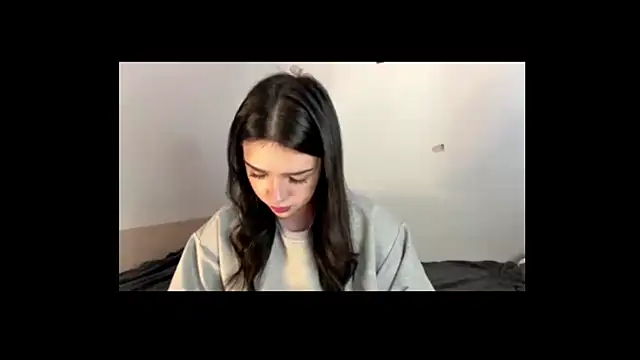 Snapshot of BeckyKetru chatting on 07/19/26, 01:52 BeckyKetru online show from 07/19/26, 01:52