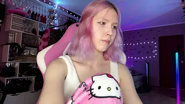 lonely bunny online show from 07/16/26, 03:09
