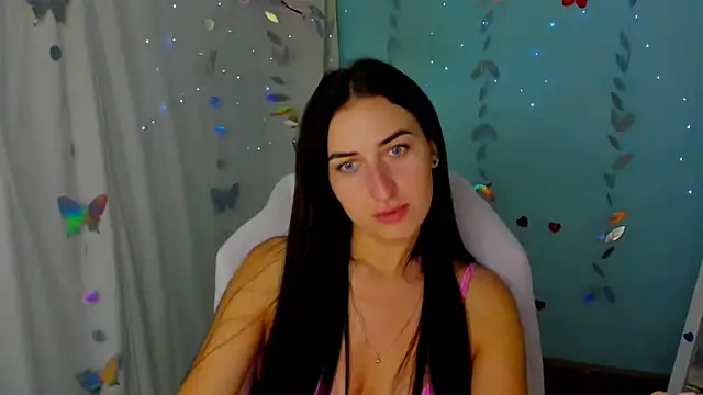 Snapshot of Star_Emily_ chatting on 07/13/26, 12:15 Star Emily online show from 07/13/26, 12:15