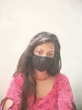 Snapshot of Queen_Sakshi1 chatting on 07/14/26, 05:34 Queen Sakshi1 online show from 07/14/26, 05:34