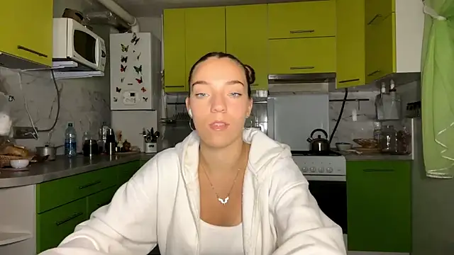 TanyaSavela online show from 07/13/26, 07:46