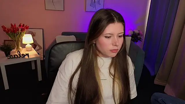 LilyHarttt online show from 07/11/26, 02:50