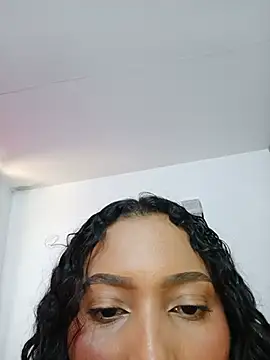 Paula Akari online show from 07/14/26, 04:35