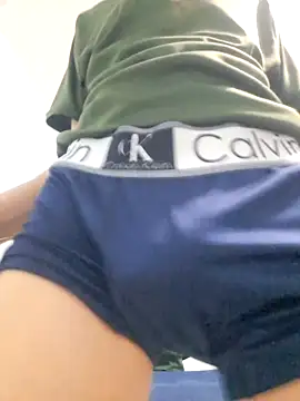 Snapshot of Andy_Blakee chatting on 07/14/26, 12:43 Andy Blakee online show from 07/14/26, 12:43