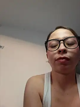 LuluBerry7 online show from 07/15/26, 10:50