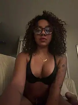 Nikitalove   online show from 07/14/26, 02:49