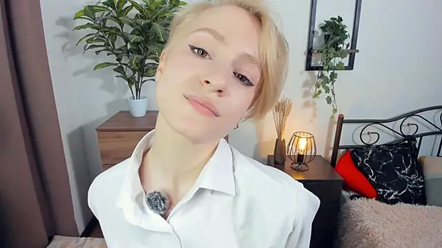 JanettePerro online show from 07/11/26, 08:42