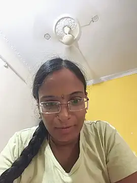 Snapshot of telugu_harika chatting on 07/10/26, 12:16 telugu harika online show from 07/10/26, 12:16