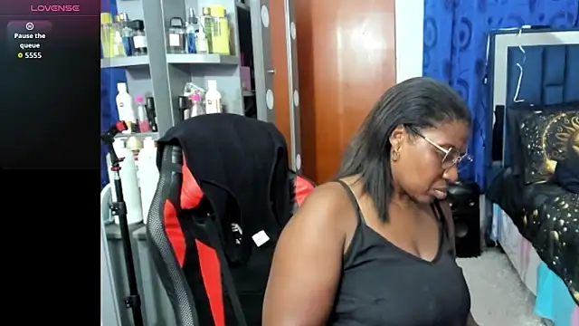 LupeAdams online show from 02/11/26, 11:26