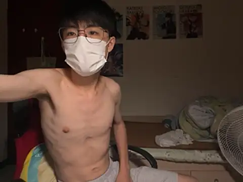 Snapshot of hikarulnynln chatting on 07/11/26, 03:12 hikarulnynln online show from 07/11/26, 03:12