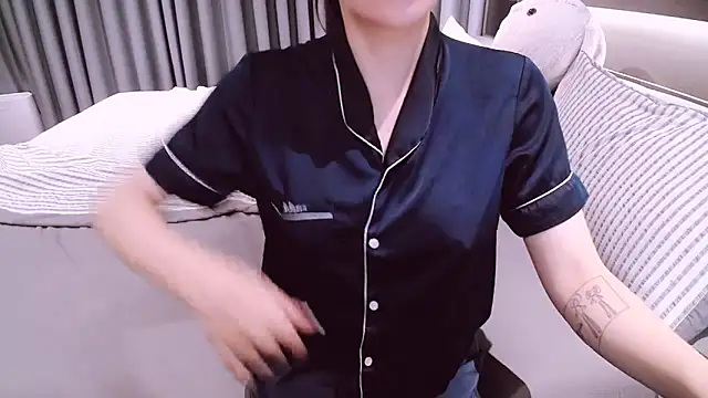 SungkyunnKwan online show from 11/01/25, 12:17