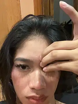 solana elowen online show from 07/14/26, 11:33