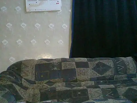 Snapshot of Slimmhottie254 chatting on 07/15/26, 04:25 Slimmhottie254 online show from 07/15/26, 04:25