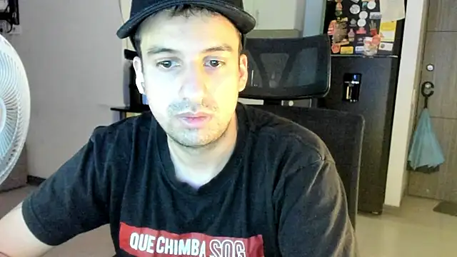 Snapshot of iammateo99 chatting on 07/11/26, 02:23 iammateo99 online show from 07/11/26, 02:23
