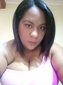 Snapshot of la_negra_5 chatting on 07/12/26, 03:02 la negra 5 online show from 07/12/26, 03:02