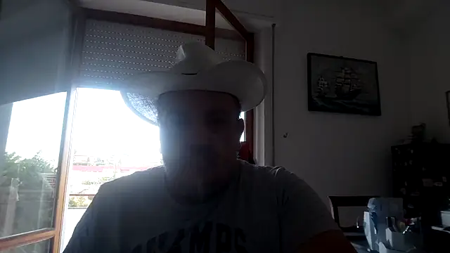 Snapshot of Theitalianpapi chatting on 07/12/26, 05:08 Theitalianpapi online show from 07/12/26, 05:08