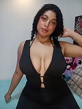 scarlett kisses online show from 07/14/26, 12:43