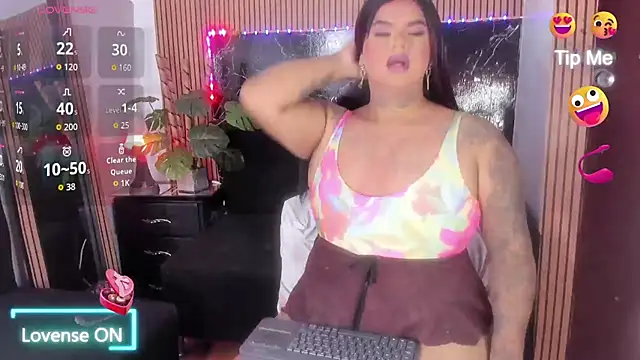 isabelleandbrand online show from 10/24/25, 01:21