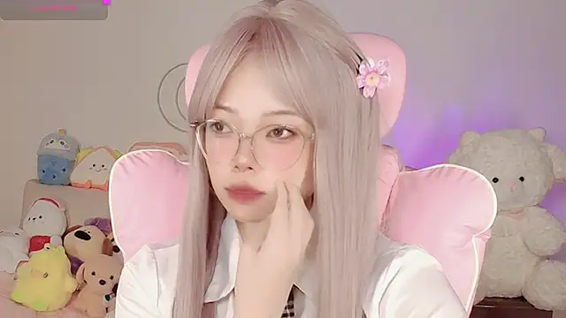 MiMiii  online show from 07/13/26, 07:35