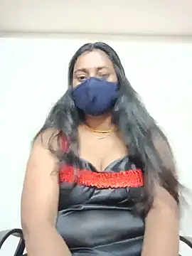 Snapshot of laxi_tamilponnu chatting on 07/18/26, 01:30 laxi tamilponnu online show from 07/18/26, 01:30