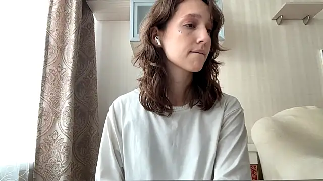 Snapshot of muwi_nuwi chatting on 07/13/26, 10:03 muwi nuwi online show from 07/13/26, 10:03