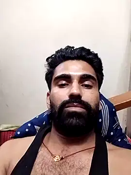Snapshot of Luckyrajput2323 chatting on 07/12/26, 07:47 Luckyrajput2323 online show from 07/12/26, 07:47