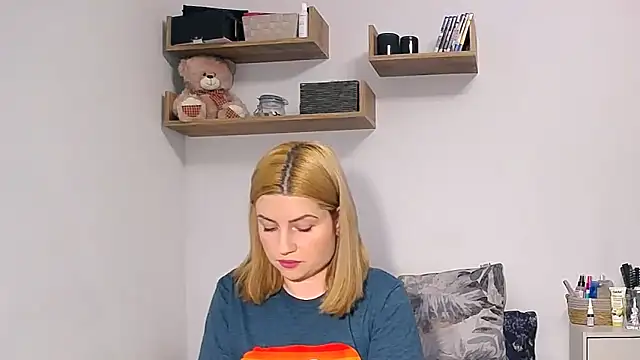 alisenties online show from 02/13/26, 03:45