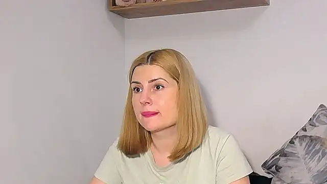 alisenties online show from 01/07/26, 03:39