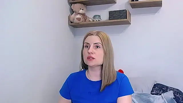 alisenties online show from 03/25/26, 04:17