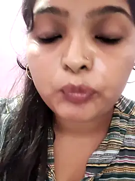 Snapshot of hoti_Anjali chatting on 07/13/26, 12:15 hoti Anjali online show from 07/13/26, 12:15