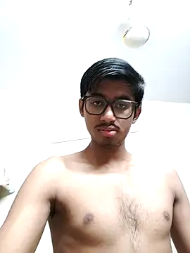 Snapshot of Badboy_Gaurav_04073 chatting on 07/15/26, 02:29 Badboy Gaurav 04073 online show from 07/15/26, 02:29