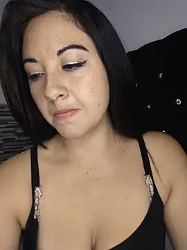 Snapshot of Melany_cute_Ariadna chatting on 07/16/26, 09:45 Melany cute Ariadna online show from 07/16/26, 09:45