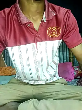 Snapshot of Boy_live8 chatting on 07/17/26, 06:32 Boy live8 online show from 07/17/26, 06:32