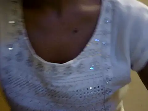 Snapshot of Pooja-G chatting on 07/18/26, 07:28 Pooja-G online show from 07/18/26, 07:28