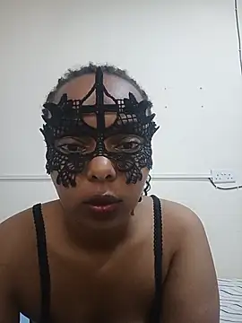 Snapshot of Mask_beauty chatting on 07/16/26, 05:59 Mask beauty online show from 07/16/26, 05:59