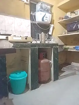 krvinay39 online show from 04/12/26, 07:06