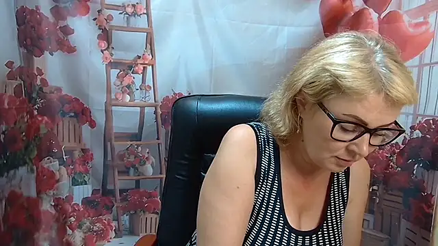 LindaSloboda online show from 07/15/26, 01:18