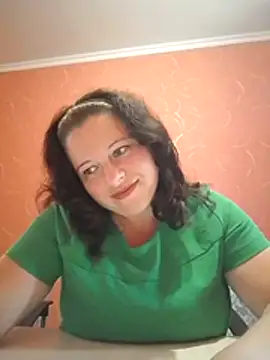 Snapshot of Moonshade30 chatting on 07/17/26, 11:29 Moonshade30 online show from 07/17/26, 11:29