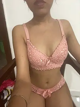 Snapshot of Luxury_Alex_ chatting on 07/15/26, 06:53 Luxury Alex online show from 07/15/26, 06:53