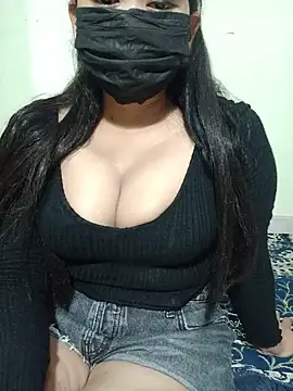Snapshot of Meera_0 chatting on 07/15/26, 07:10 Meera 0 online show from 07/15/26, 07:10
