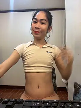 YourTSLovely online show from 11/09/25, 07:29