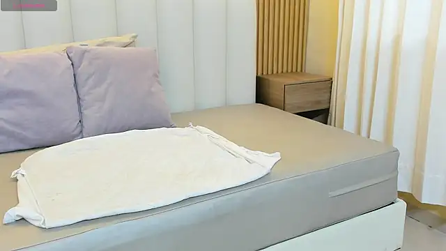 Amyfoster4 online show from 07/17/26, 03:20