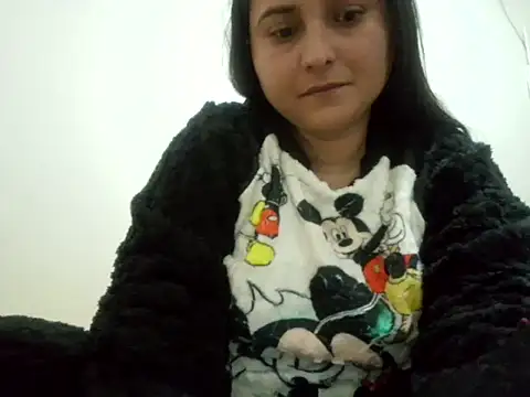 Snapshot of abril9393 chatting on 07/19/26, 12:52 abril9393 online show from 07/19/26, 12:52