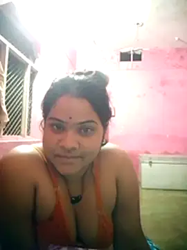 HotRavita389 online show from 08/02/26, 04:48